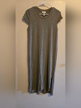Jessica Simpson Olive Gray Tee Dress